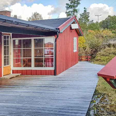 Awesome In Vihals W/ 3 Bedrooms