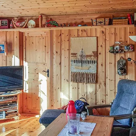 Awesome In Vihals W/ 3 Bedrooms * Kalveland