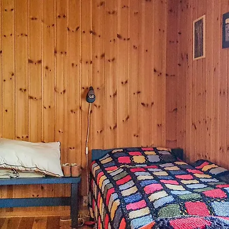Awesome In Vihals W/ 3 Bedrooms *